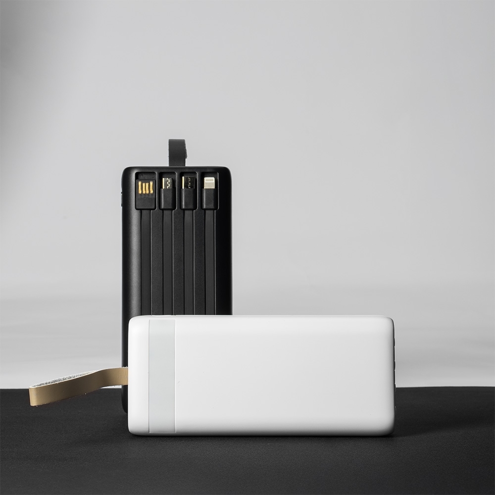 Power Bank 20.000mAh com Lanterna e Multissaídas